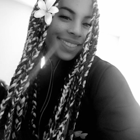 Meet your Posher, Jayla - Picture 1 of 1